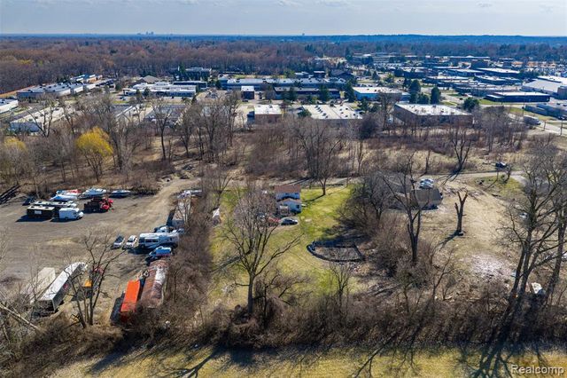 350 Fremont Street, Bloomfield Hills, MI 48302