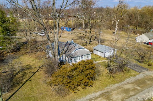 350 Fremont Street, Bloomfield Hills, MI 48302