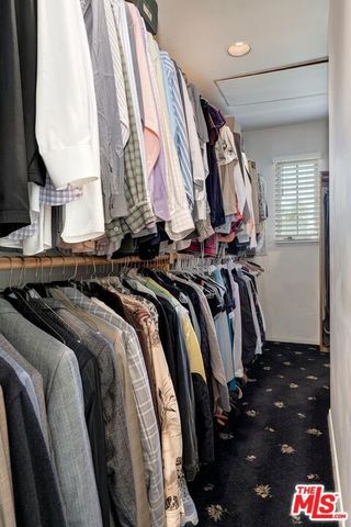 1041 Chantilly Road, Los Angeles, CA 90077