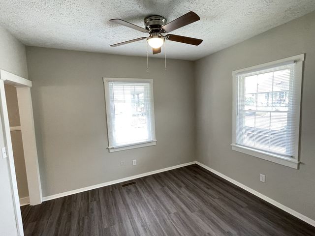 904 Berry St, Old Hickory, TN 37138