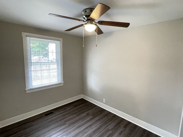 904 Berry St, Old Hickory, TN 37138
