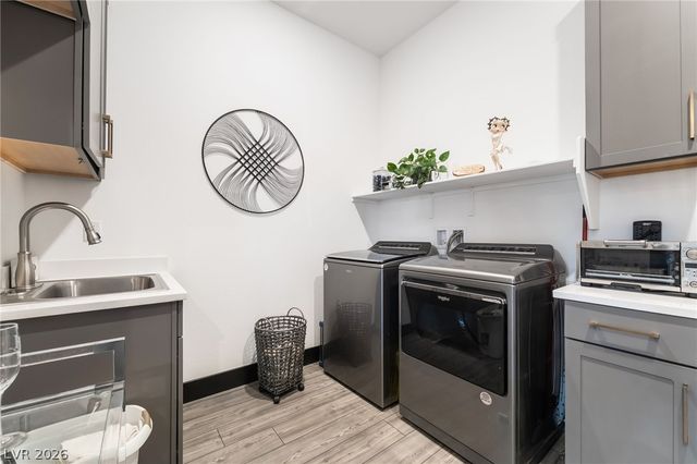 39 Autumn Palm Avenue, Henderson, NV 89011