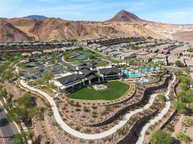39 Autumn Palm Avenue, Henderson, NV 89011