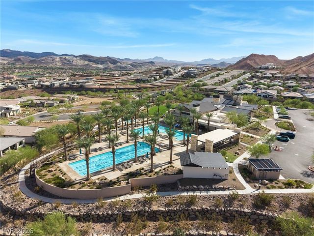 39 Autumn Palm Avenue, Henderson, NV 89011