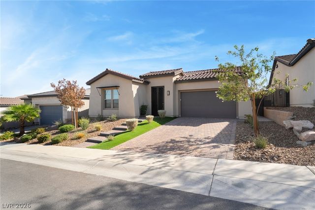 39 Autumn Palm Avenue, Henderson, NV 89011