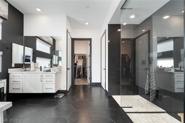39 Autumn Palm Avenue, Henderson, NV 89011