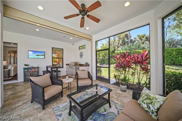 9111 Trivoli TER, Naples, FL 34119