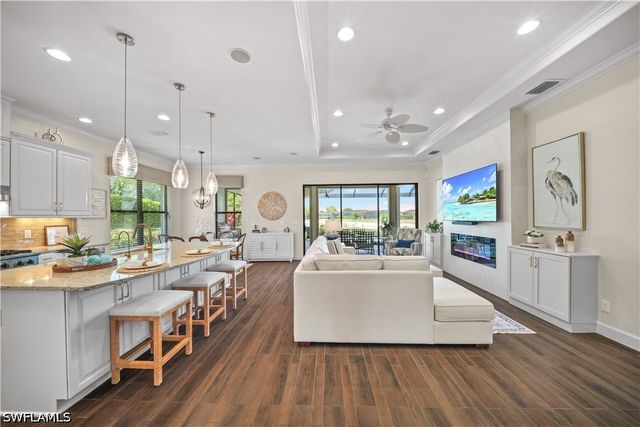 9111 Trivoli TER, Naples, FL 34119