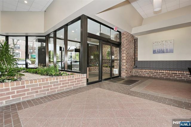 770 Anderson Avenue 5F, Cliffside Park, NJ 07010