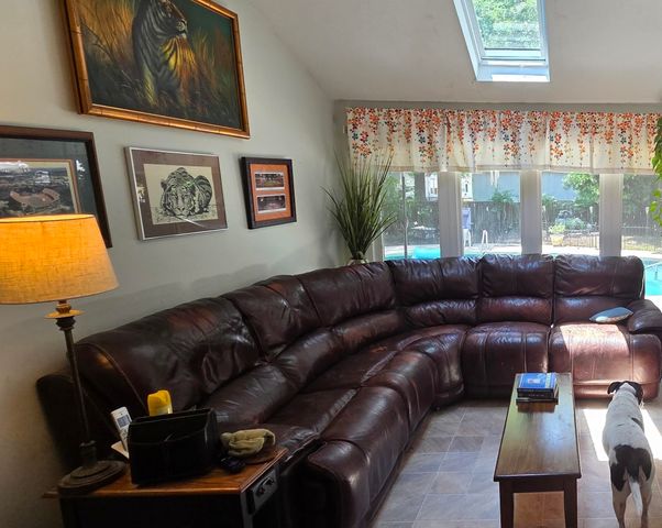721 5th Ave. N, Surfside Beach, SC 29575