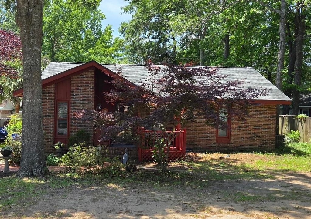 721 5th Ave. N, Surfside Beach, SC 29575
