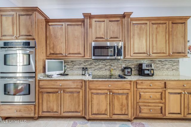 2426 Bonne Terre Boulevard, Biloxi, MS 39531