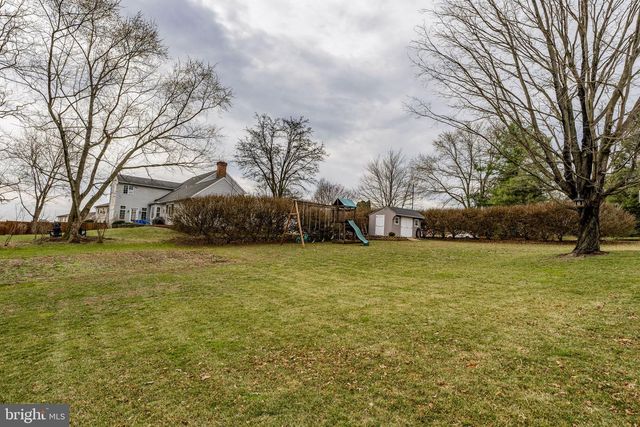 646 W BRUBAKER VALLEY RD, Lititz, PA 17543