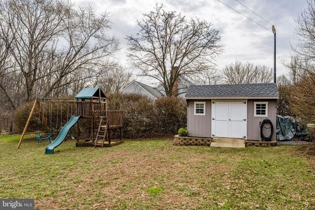 646 W BRUBAKER VALLEY RD, Lititz, PA 17543