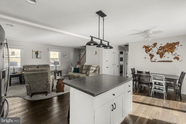 646 W BRUBAKER VALLEY RD, Lititz, PA 17543