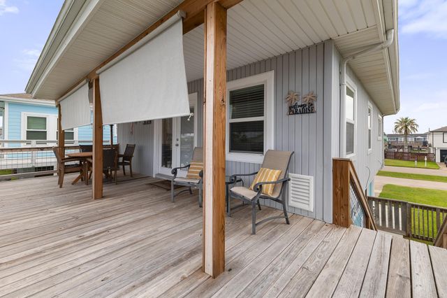 66 Tarpon Street, Bayou Vista, TX 77563