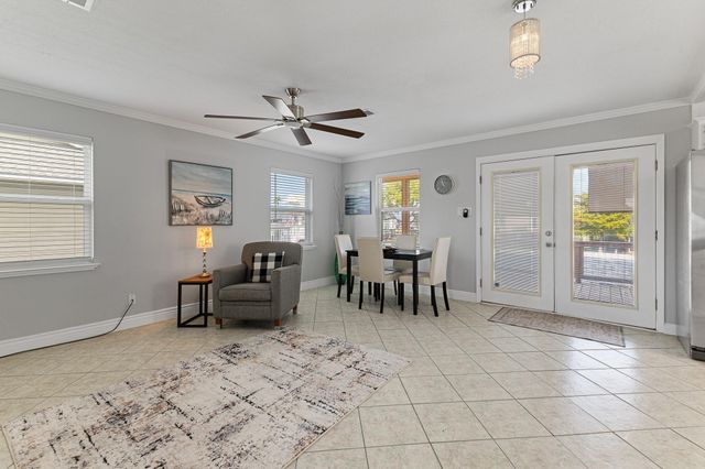 66 Tarpon Street, Bayou Vista, TX 77563