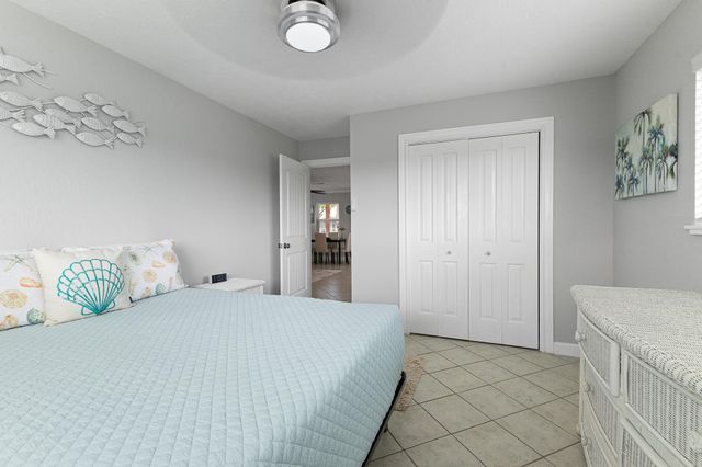 66 Tarpon Street, Bayou Vista, TX 77563