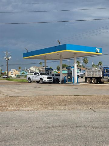 66 Tarpon Street, Bayou Vista, TX 77563
