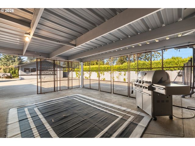 25 Ne 192ND Ave, Portland, OR 97230