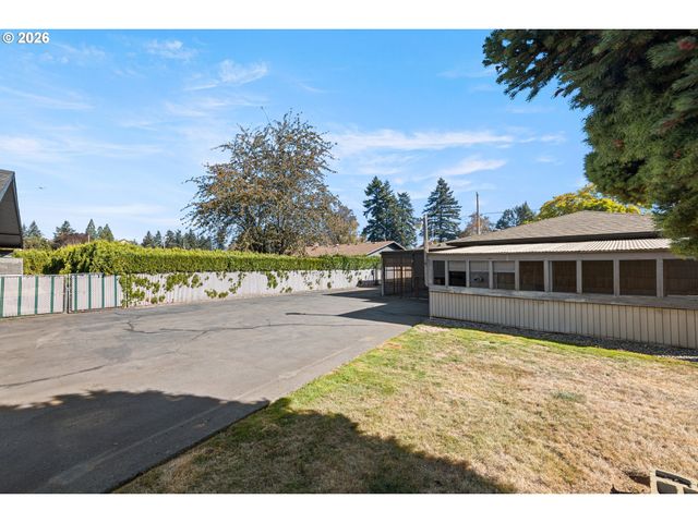 25 Ne 192ND Ave, Portland, OR 97230
