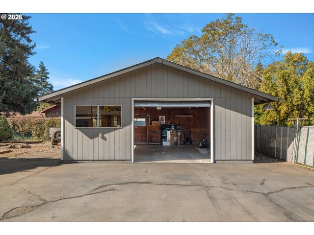 25 Ne 192ND Ave, Portland, OR 97230