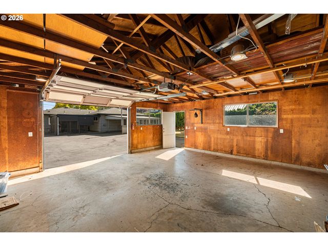 25 Ne 192ND Ave, Portland, OR 97230