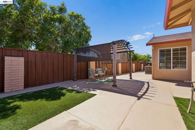 31261 Fredi St, Union City, CA 94587