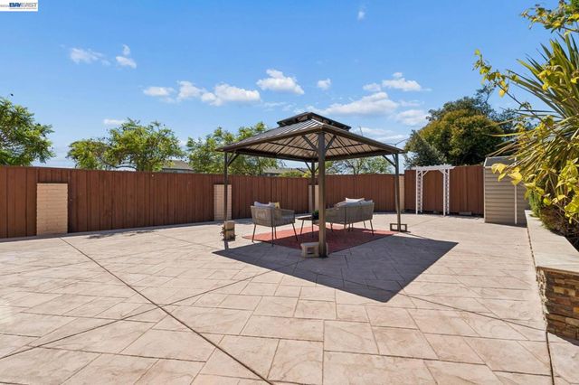 31261 Fredi St, Union City, CA 94587