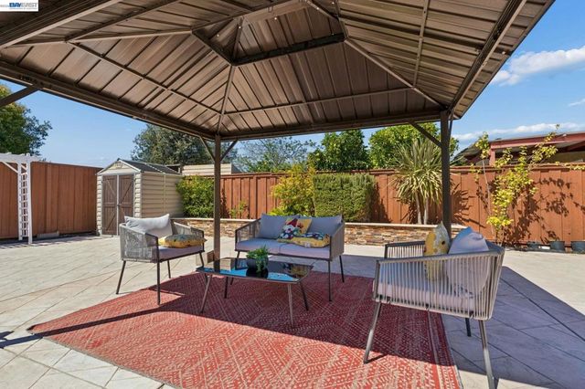 31261 Fredi St, Union City, CA 94587