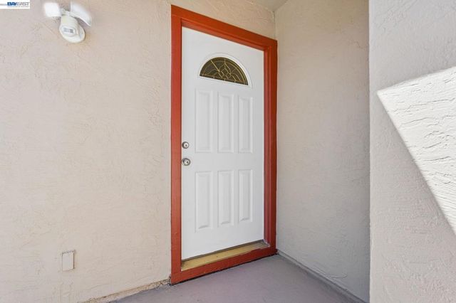31261 Fredi St, Union City, CA 94587