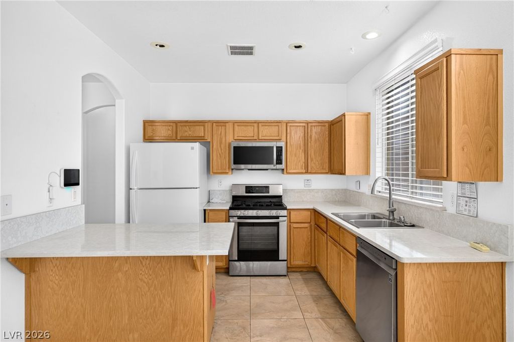 1419 Hometown Avenue, Henderson, NV 89074 — photo 2