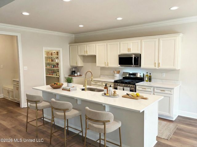 10076 Patrick Drive, Gulfport, MS 39503