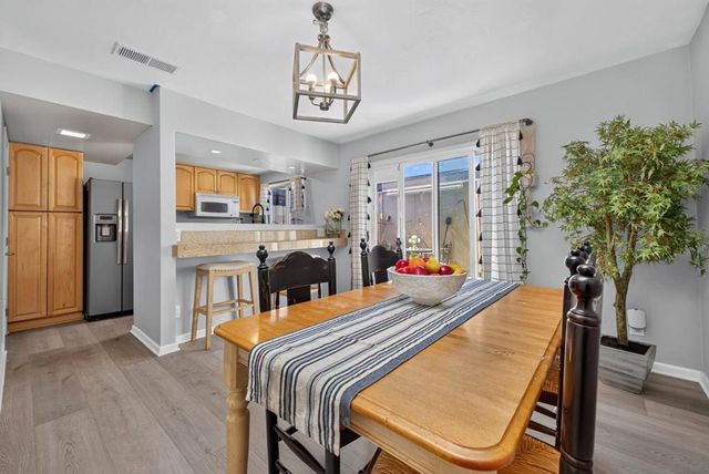 10376 Frank Lane, Santee, CA 92071