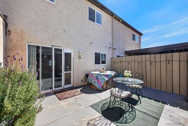 10376 Frank Lane, Santee, CA 92071