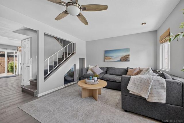 10376 Frank Lane, Santee, CA 92071