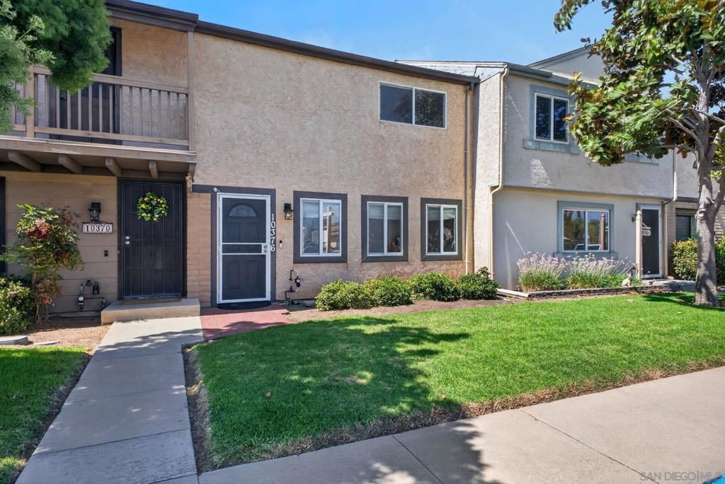 10376 Frank Lane, Santee, CA 92071