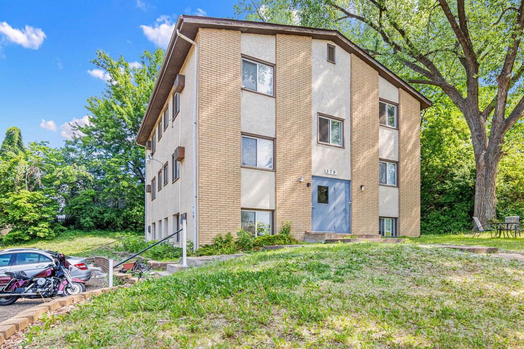 379 Cayuga Street, Saint Paul, MN 55130 — photo 2