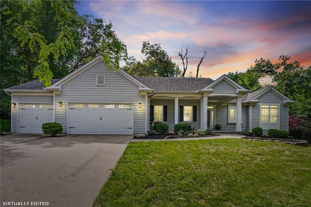 3524 River Ridge Ct NE, Cedar Rapids, IA 52402