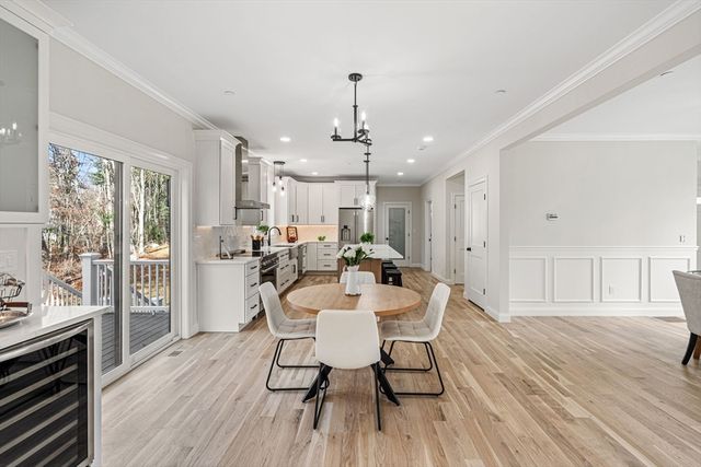 450 Lake St, Haverhill, MA 01832