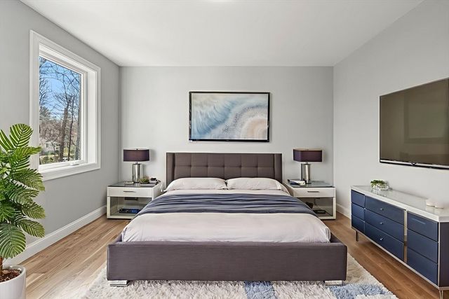 450 Lake St, Haverhill, MA 01832