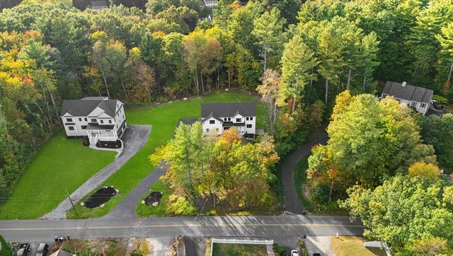 450 Lake St, Haverhill, MA 01832