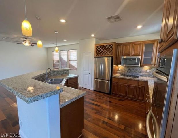 10748 Beach House Avenue, Las Vegas, NV 89166