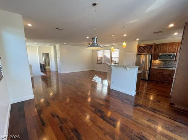 10748 Beach House Avenue, Las Vegas, NV 89166