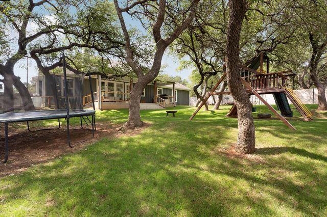 22212 Briarcliff DR, Spicewood, TX 78669