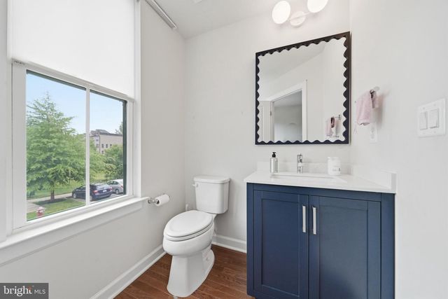 9251 WOOD VIOLET CT, Fairfax, VA 22031