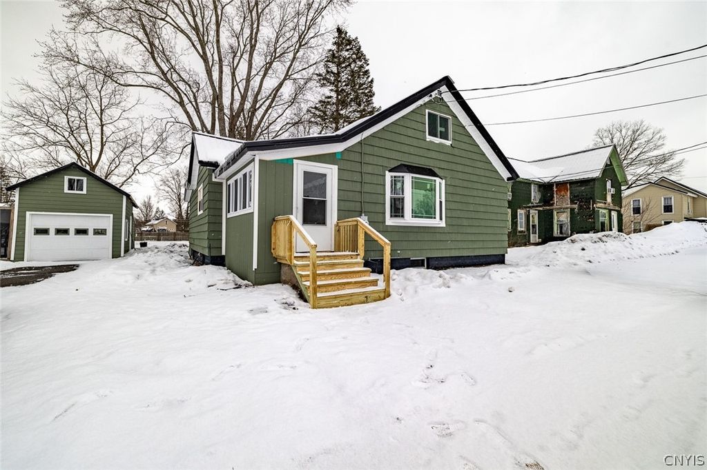 107 South Park Street, Lenox, NY 13032