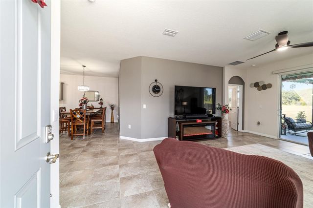 5403 NW 48TH PLACE, Ocala, FL 34482