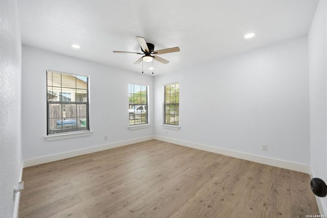 631 W Olmos, San Antonio, TX 78212