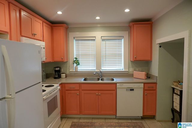 16 MASSEY ROAD, Alabaster, AL 35007
